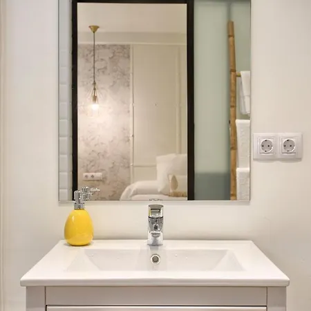 Vientos De 아파트 *