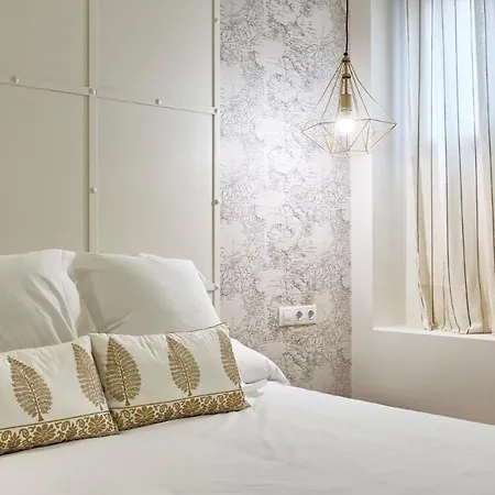 Vientos De 아파트 *